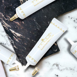 Lightweight face primer by F.A.R.A.H. for long-lasting, poreless makeup finish.