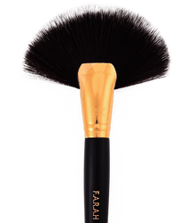 Luxe Fan Brush 58F